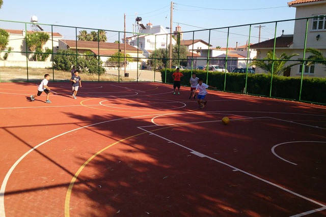 Porplastic Active court